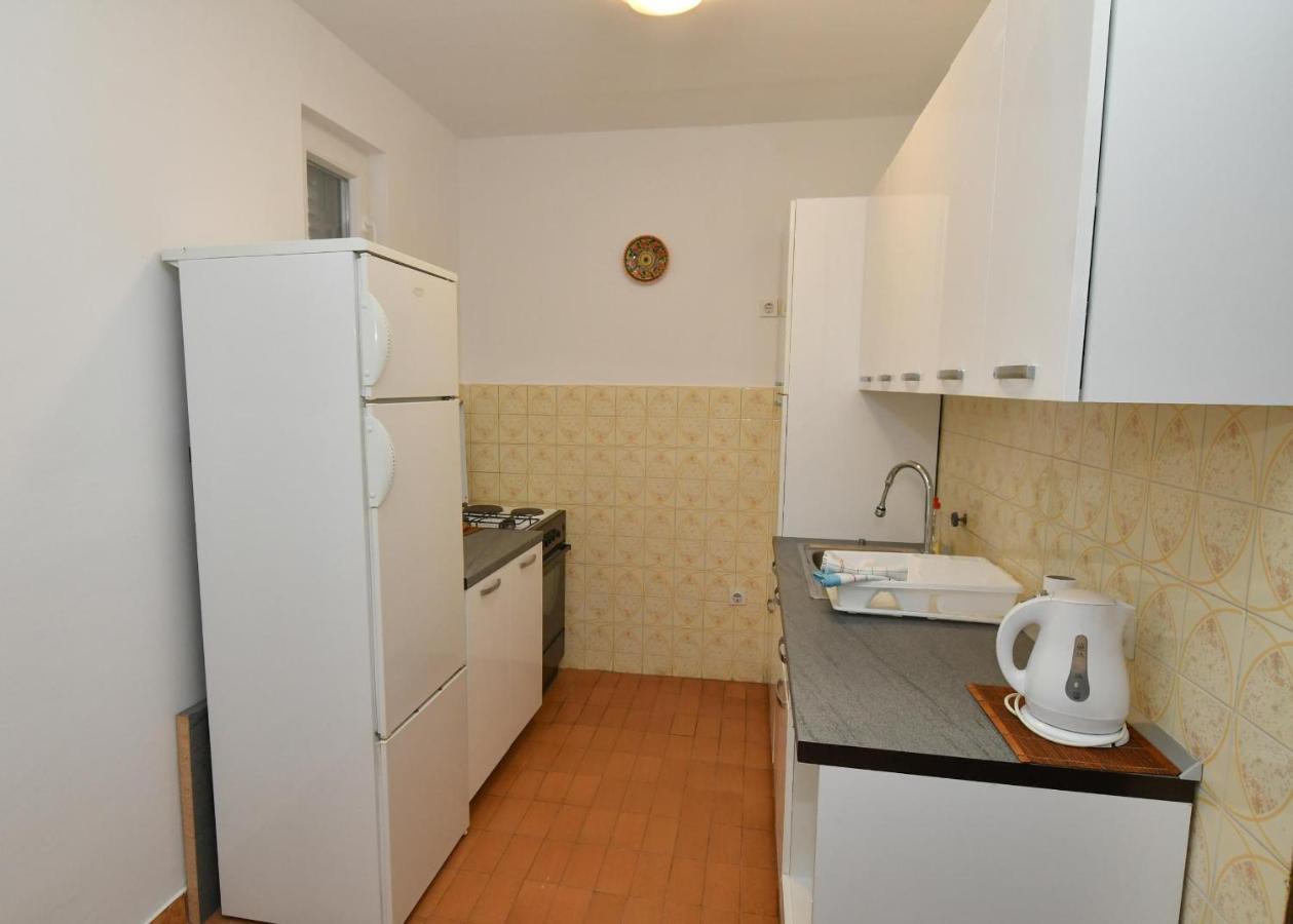 Apartmani Dora Duboka Exterior photo